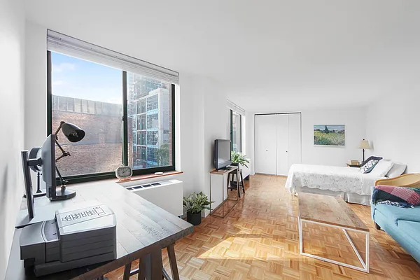 Rented by Tabak Real Estate | media 1