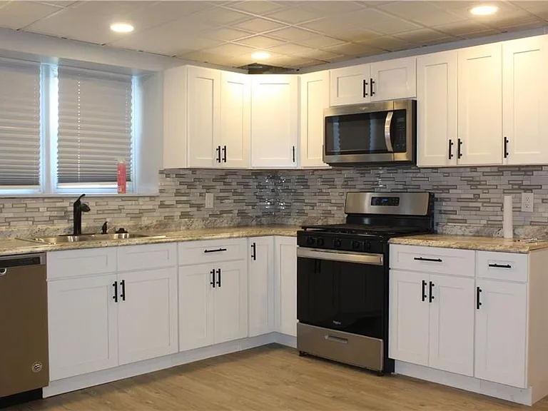 24 Lewis St #2 — Photo 1