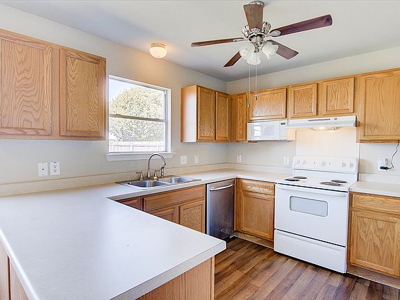 2nd image of 2206 Brewers Pl