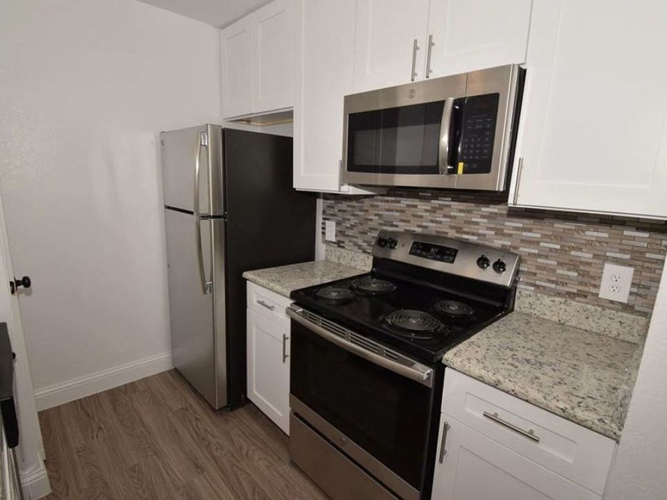 1st image of 5304 Edgewater Dr #1B-1Ba-647Sqft