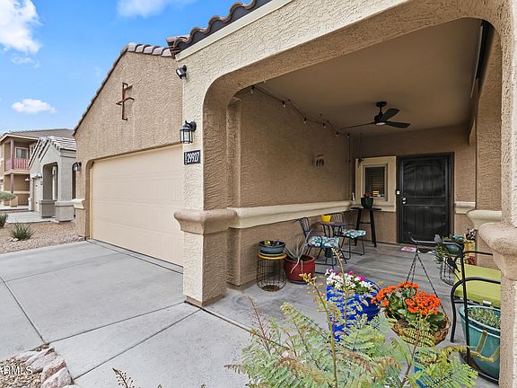 3rd image of 29927 W Mulberry Drive