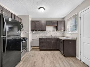 1446 Vero Dr, Wentzville, MO 63385