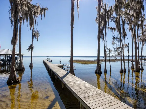 2220 SE 30th St, Melrose, FL 32666