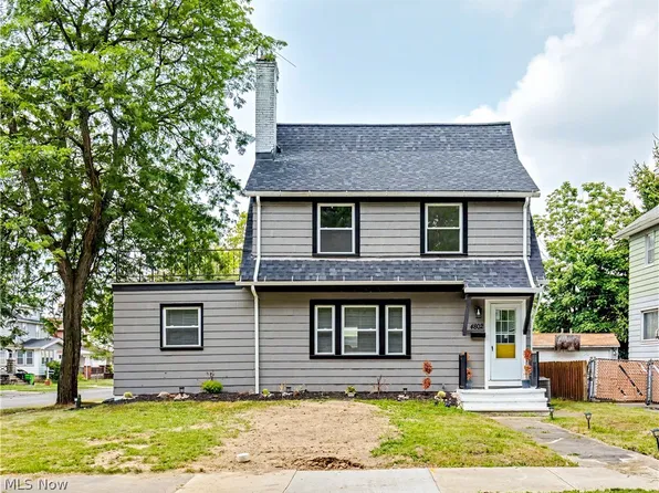 4802 Edgepark Dr, Garfield Heights, OH 44125