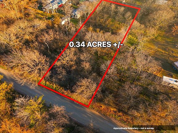 3rd image of 259 NW County Road 3115