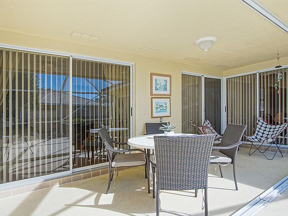 3rd image of 1233 NW Sun Terrace Circle #D