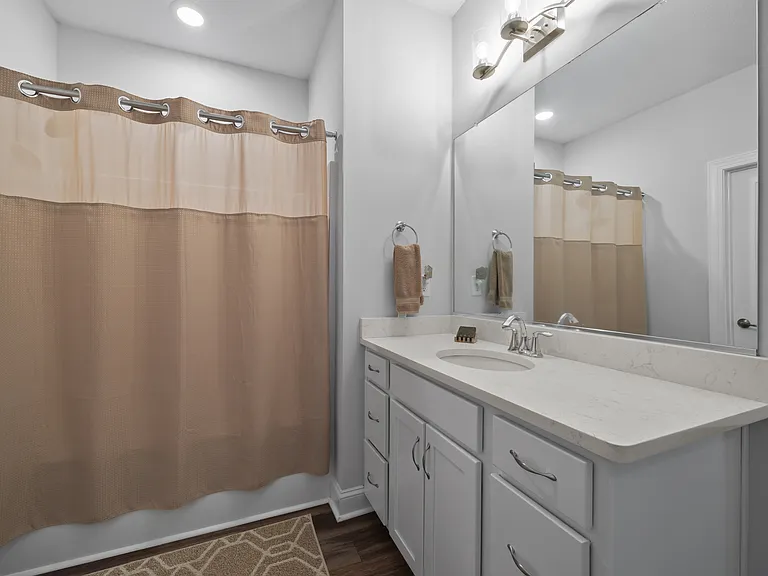 4260 Longleaf Pl — Photo 30