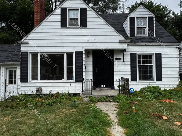 2729 Thomas St, Flint, MI 48504