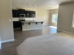 9201 Ribston Ave, Bakersfield, CA 93312