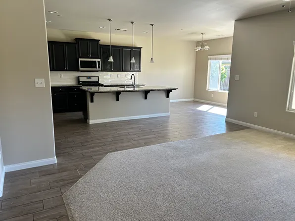 9201 Ribston Ave, Bakersfield, CA 93312