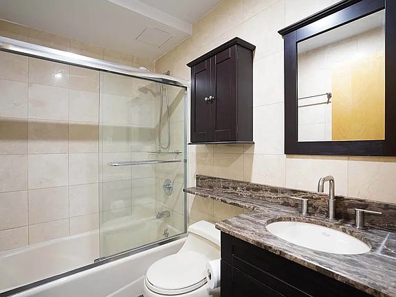 5th image of 87 Elizabeth St APT 3C