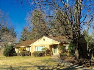 1352 E Wayne Ave, Wooster, OH 44691