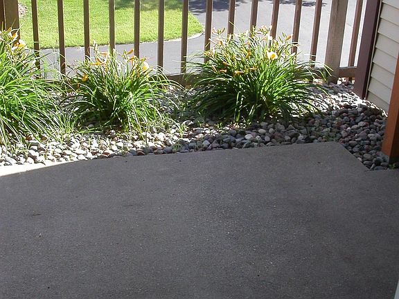 4th image of 10365 Balsam Ln