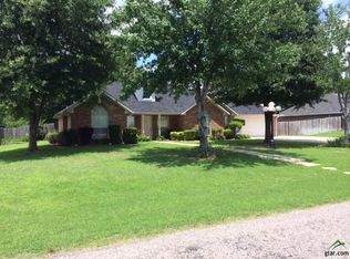 104 Diane Ln, Mt Pleasant, TX 75455