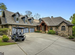 6427 Point Twenty Two, Gainesville, GA 30506