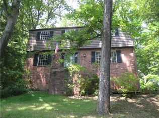 202 West Dr, Pittsburgh, PA 15215