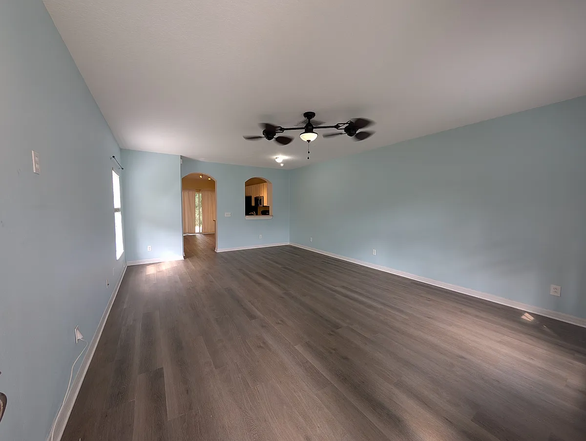 Building Photo - 5862 Fishhawk Ridge Dr