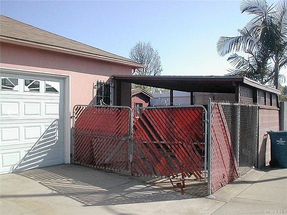 5th image of 624 W Fairview Blvd