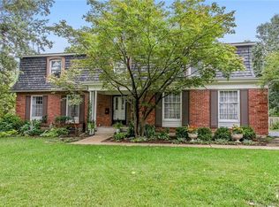 5621 W 85th Ter, Overland Park, KS 66207