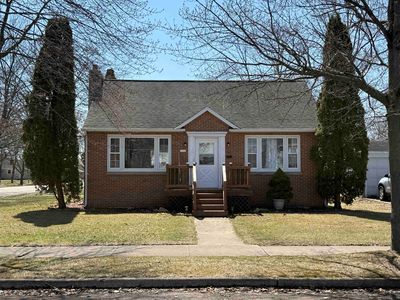 1901 16th Ave, Menominee, MI, 49858