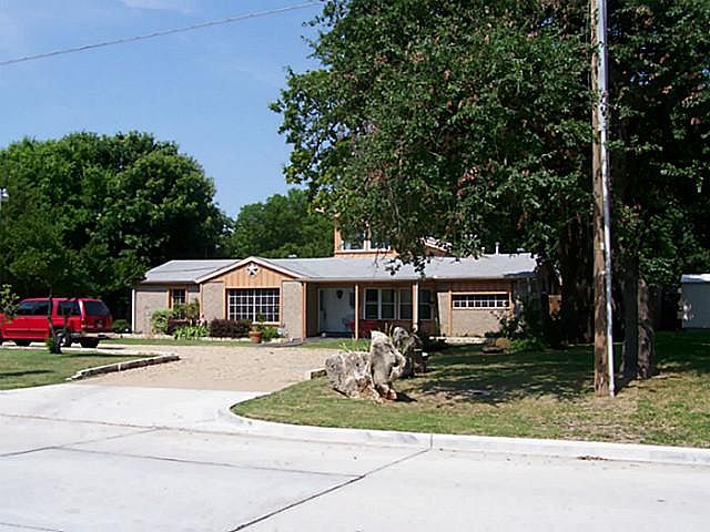 1st image of 6737 Hewitt St