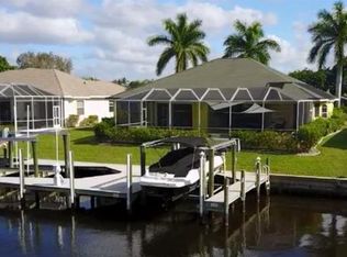 1404 SE 21st Ave, Cape Coral, FL 33990