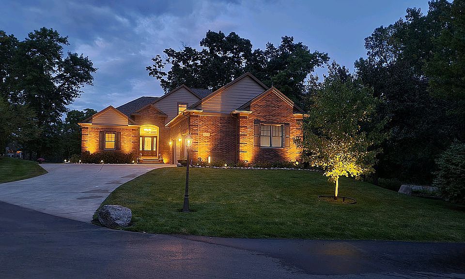 1st image of 4208 Bay Shores Dr