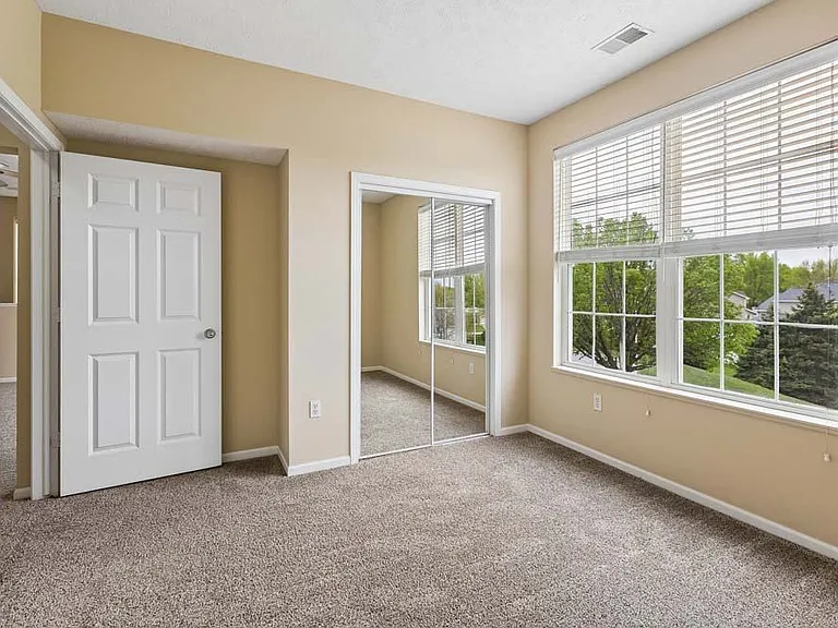 Ridge Pointe Villas — Photo 78