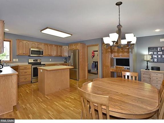4th image of 1227 Cannon Valley Dr
