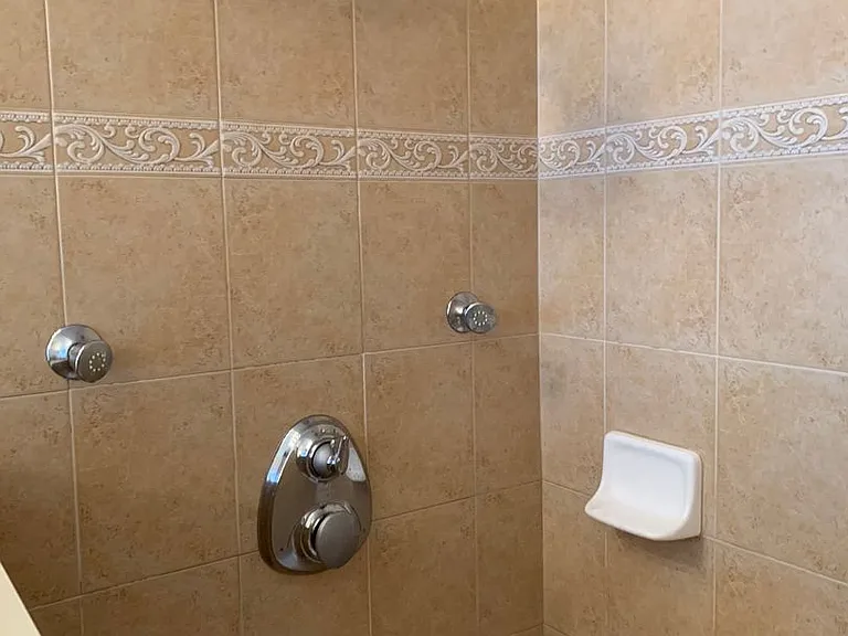 3910 Jasmine Lake Cir — Photo 12