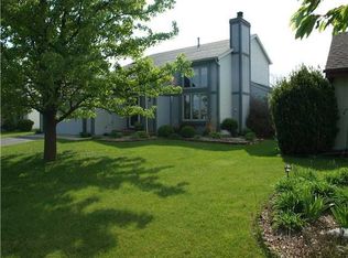 520 Arlene Dr, Maumee, OH 43537