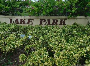 950 NE 199th St APT 306, Miami, FL 33179