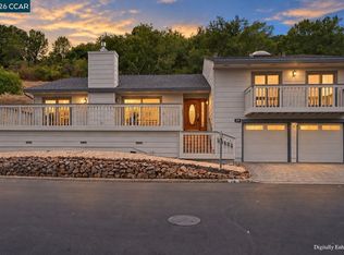 26 Broadmoor St, Moraga, CA 94556