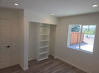 455 Royal Ave, Simi Valley, CA 93065