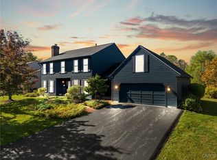 5117 Shiraz Ln, Fayetteville, NY 13066