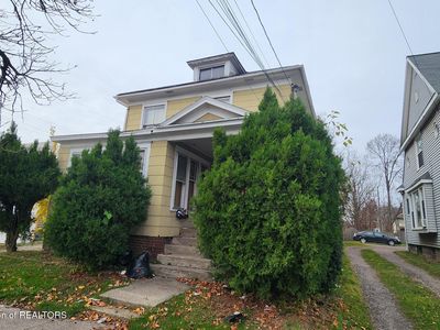 320 S Pennsylvania Ave, Lansing, MI, 48912