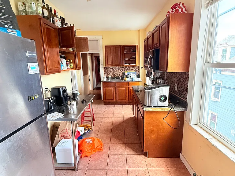 54 Pleasant St #3 — Photo 19