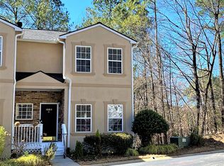1804 Masons Creek Cir, Sandy Springs, GA 30350
