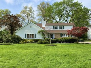 22733 S Woodland Rd, Shaker Heights, OH