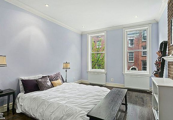 5th image of 283 W 11th St APT 4W
