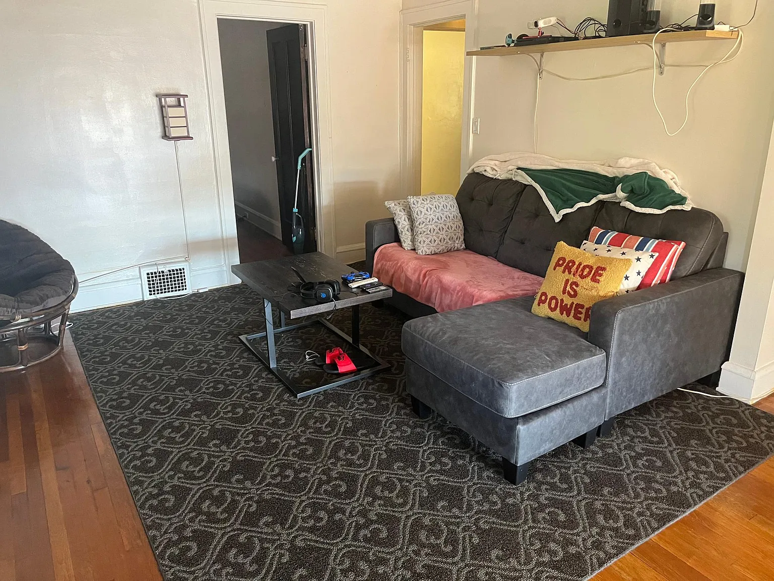 1 bed, 850 sqft, $1,175 — Photo 3