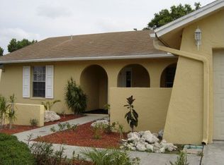 4029 Sandpointe Dr, Bradenton, FL 34205