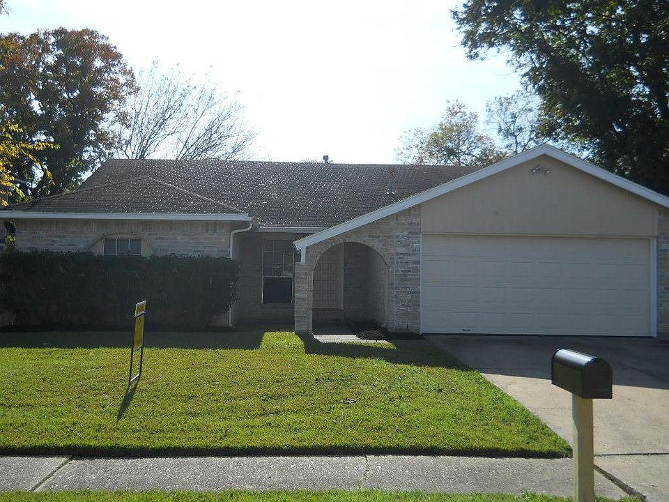 1st image of 16215 Sierra Grande Dr