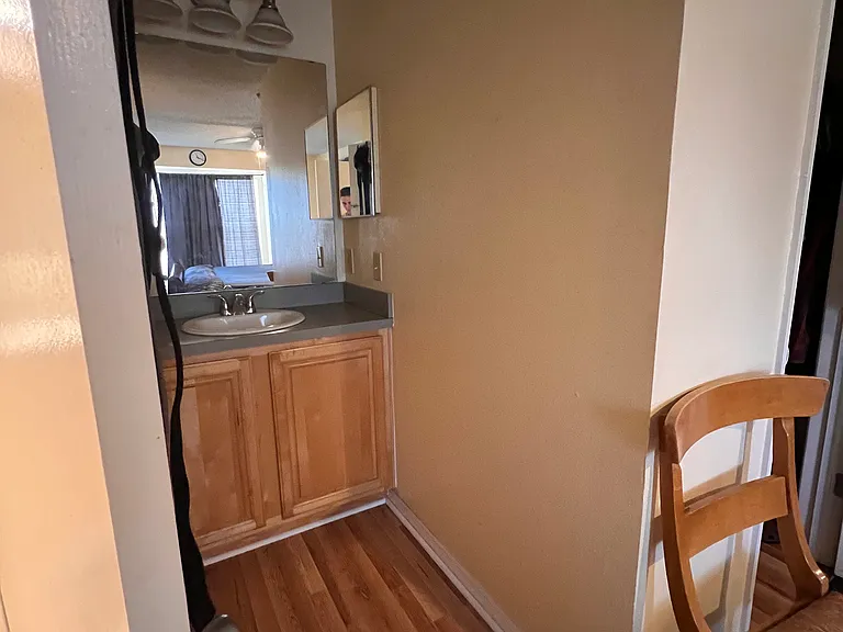 6022 Westgate Dr #201 — Photo 7