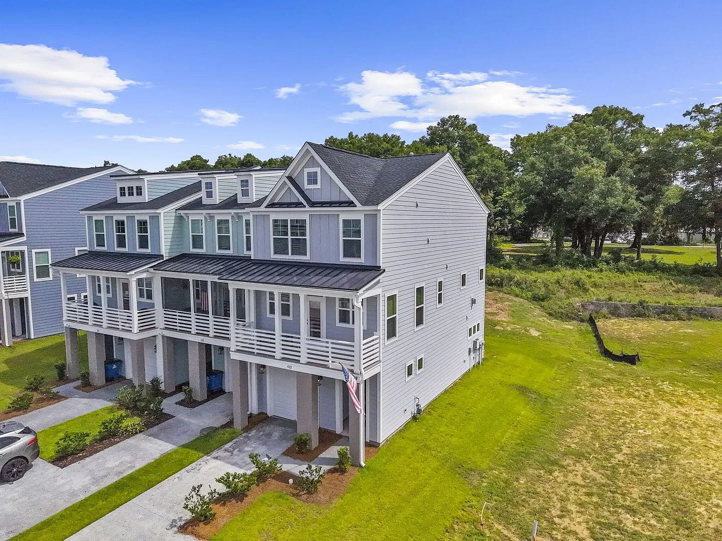 3 Bedroom, 3.5 Bathroom Townhome in The Bluffs at Pinefield - Charleston — Photo 1