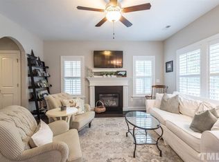 1404 Forest Fern Ln, Fuquay Varina, NC 27526