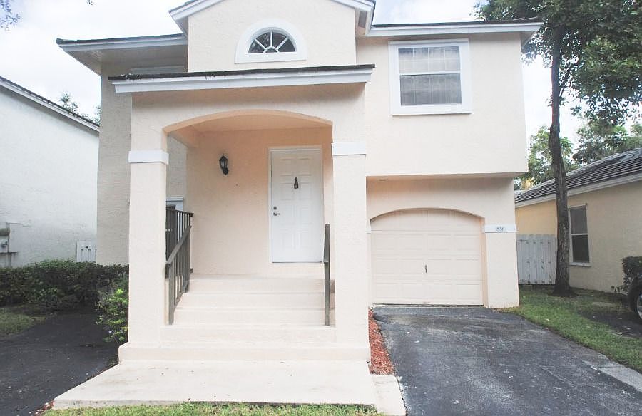 1st image of 856 NW 98th Ave
