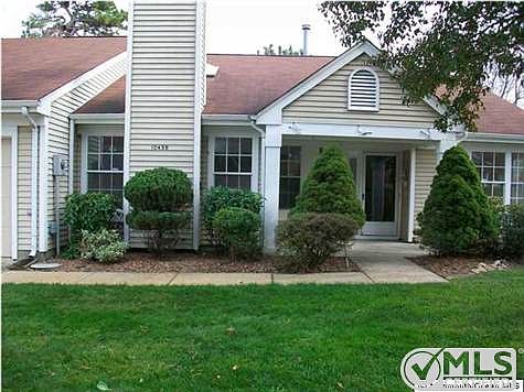 5th image of 1049B Buckingham Dr