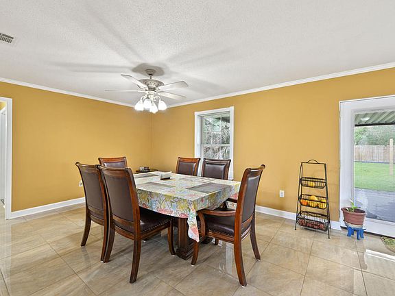 5th image of 103 Kerns Dr