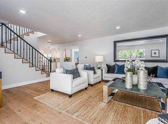 4th image of 22607 Margarita Dr